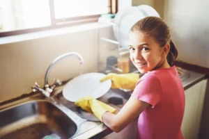 10 Daily Kitchen Cleaning Habits for a Spotless Space